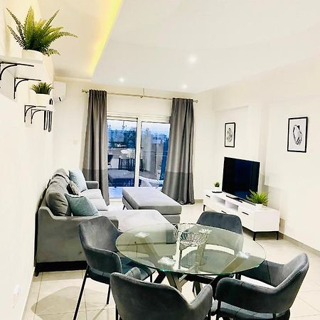Lina 703 Daire Larnaca Dış mekan fotoğraf