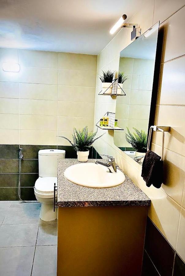 Lina 703 Daire Larnaca Dış mekan fotoğraf
